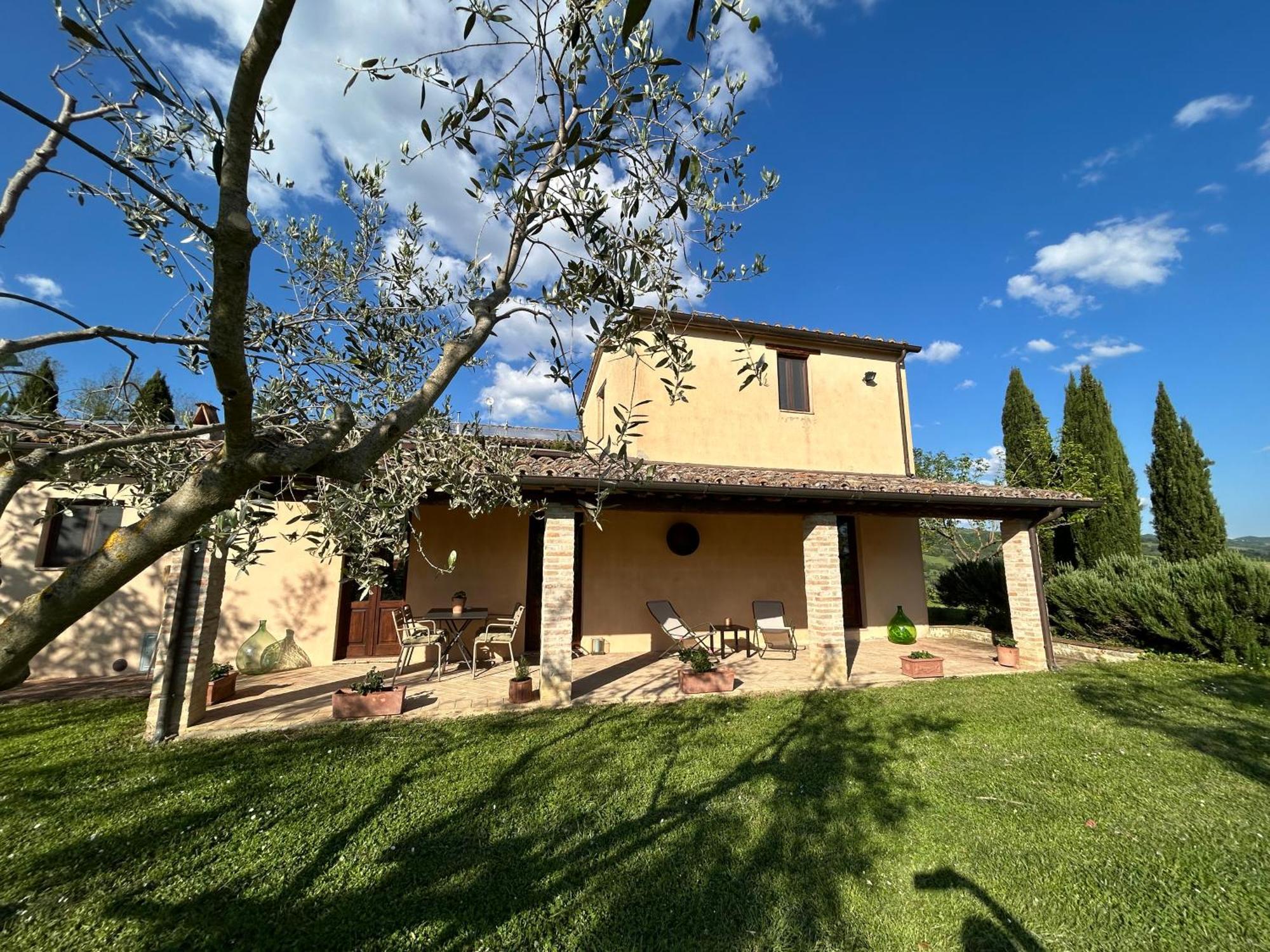 הוילה Città di Castello Casale San Cristoforo מראה חיצוני תמונה